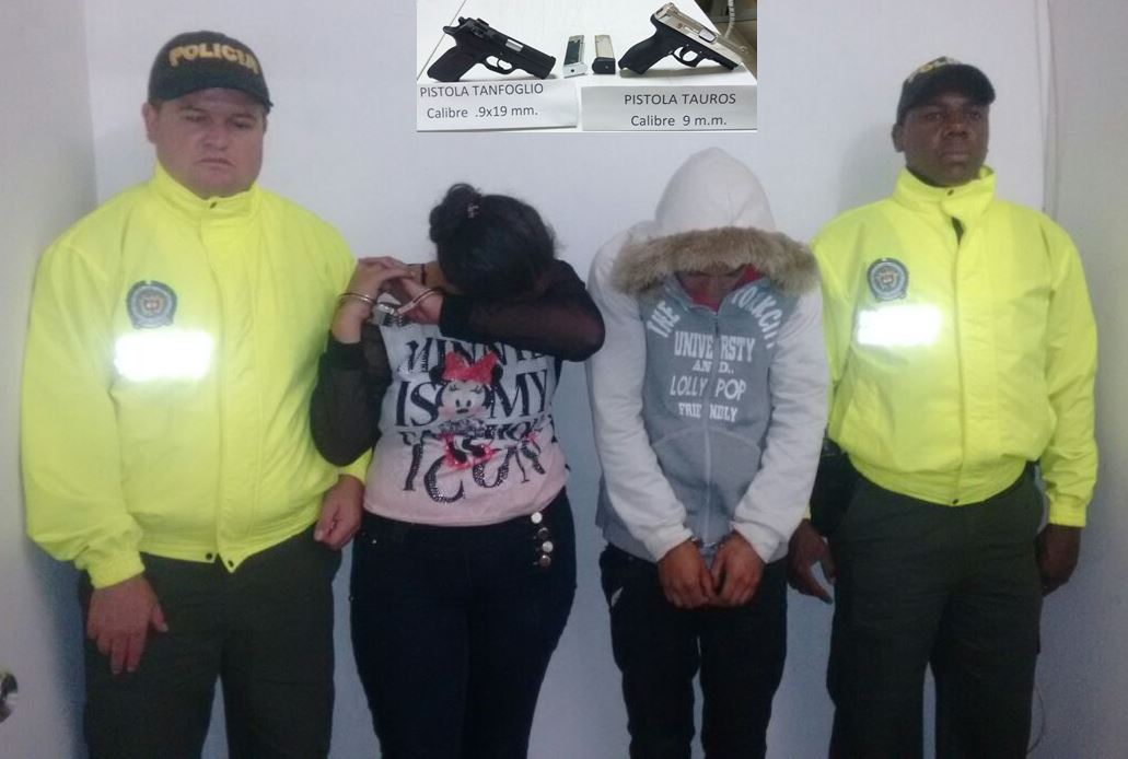 Capturado con dos pistolas