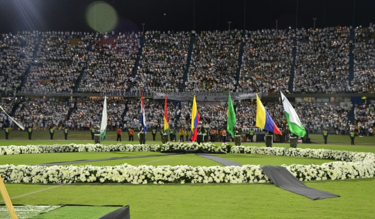 HOMENAJE A VICTIMAS 1